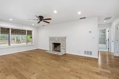 1109 Coloma Way, Roseville, CA 95661 - Photo 11