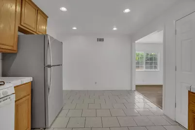 455 N Lincoln Avenue, Manteca, CA 95336 - Photo 9