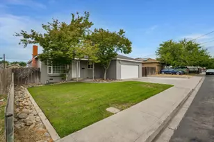 455 N Lincoln Ave, Manteca, CA 95336 - Photo 3