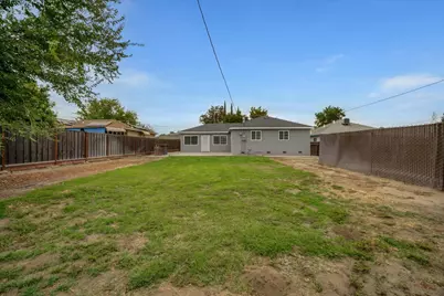 455 N Lincoln Avenue, Manteca, CA 95336 - Photo 25