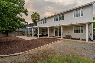 9531 Hollow Creek Way, Elk Grove, CA 95624 - Photo 43