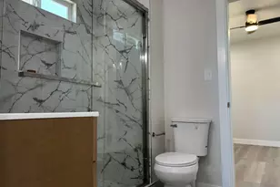 180 N Airport Way, Manteca, CA 95337 - Photo 5