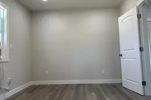180 N Airport Way, Manteca, CA 95337 - Photo 7