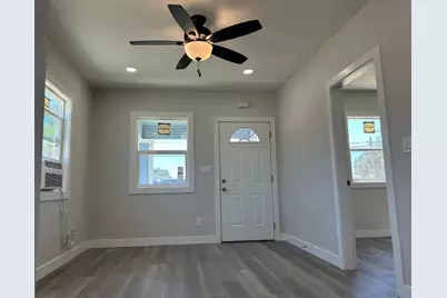 180 N Airport Way, Manteca, CA 95337 - Photo 3