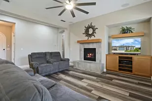 986 Harvest Mill Dr, Manteca, CA 95336 - Photo 9