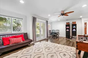 854 Piccadilly Cir, Sacramento, CA 95864 - Photo 9
