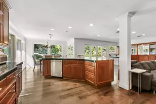 854 Piccadilly Cir, Sacramento, CA 95864 - Photo 19