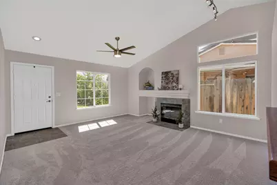 4611 Glimmer Lane, Turlock, CA 95382 - Photo 13