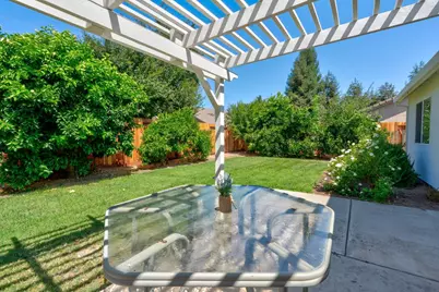 4611 Glimmer Lane, Turlock, CA 95382 - Photo 33