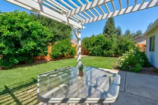 4611 Glimmer Ln, Turlock, CA 95382 - Photo 33