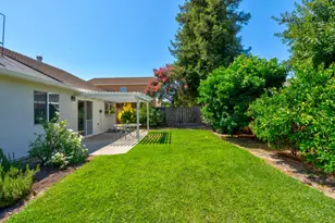 4611 Glimmer Ln, Turlock, CA 95382 - Photo 37