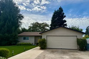 1212 Cindy Ct, Oakdale, CA 95361 - Photo 1