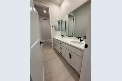 1274 McCabe Circle, Galt, CA 95632 - Photo 11