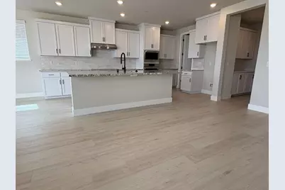 1274 McCabe Circle, Galt, CA 95632 - Photo 3