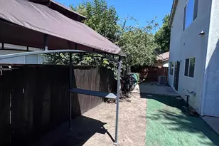 3683 Whispering Creek Cir, Stockton, CA 95219 - Photo 43