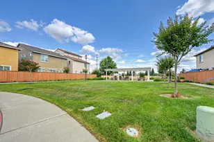 1796 Camino Real Way, Roseville, CA 95747 - Photo 41