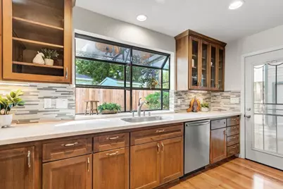 4870 Q Street, Sacramento, CA 95819 - Photo 19