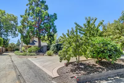 4870 Q Street, Sacramento, CA 95819 - Photo 73