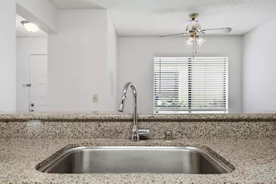 100 Del Verde Circle #3, Sacramento, CA 95833 - Photo 11