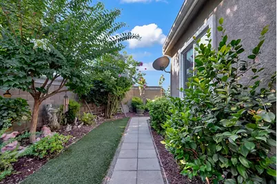 2100 State Street, Turlock, CA 95380 - Photo 19