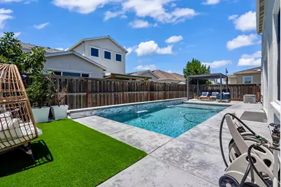 18469 Maynell Drive, Lathrop, CA 95330 - Photo 31
