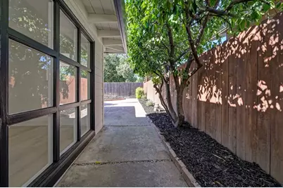 2001 Maryal Drive, Sacramento, CA 95864 - Photo 49
