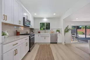 2001 Maryal Dr, Sacramento, CA 95864 - Photo 33