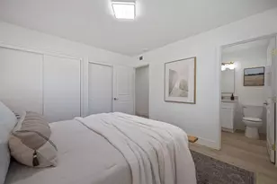 2001 Maryal Dr, Sacramento, CA 95864 - Photo 43