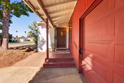 2304 24th Avenue, Sacramento, CA 95822 - Photo 3
