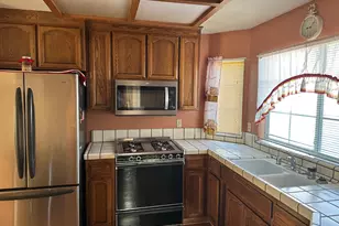 320 Laurelwood Cir, Manteca, CA 95336 - Photo 7