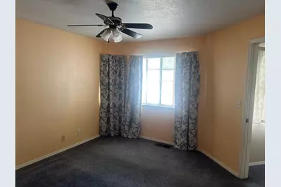 320 Laurelwood Circle, Manteca, CA 95336 - Photo 13