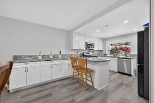 6824 San Dimas Ct, Citrus Heights, CA 95621 - Photo 13