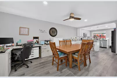 6824 San Dimas Court, Citrus Heights, CA 95621 - Photo 15