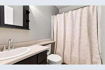 8790 Fox Creek Drive, Stockton, CA 95210 - Photo 13
