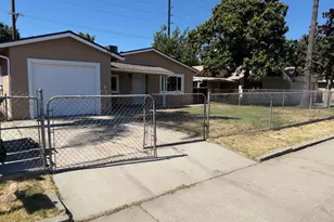 1835 E Anderson St, Stockton, CA 95205 - Photo 3