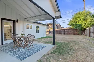 3318 Horseshoe Dr, Sacramento, CA 95821 - Photo 21