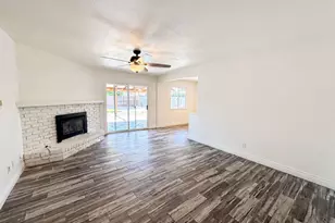 1422 Oakmont Dr, Roseville, CA 95661 - Photo 3