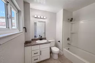 1860 W Willow St, Stockton, CA 95203 - Photo 21