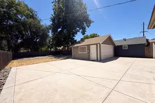 1860 W Willow St, Stockton, CA 95203 - Photo 25
