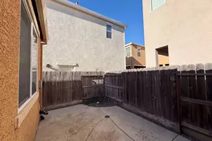 4920 Ocean Ln, Elk Grove, CA 95757 - Photo 27