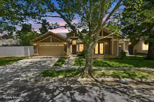 3609 Grimshaw Way, Elk Grove, CA 95758 - Photo 3