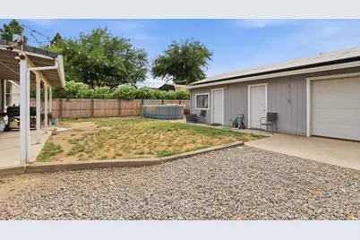 530 13th St, Colusa, CA 95932 - Photo 27