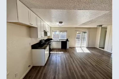 8355 Franklin Boulevard, Sacramento, CA 95823 - Photo 5