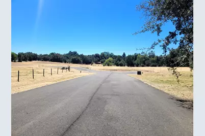 8970 Chula Acres Lane, Orangevale, CA 95662 - Photo 9