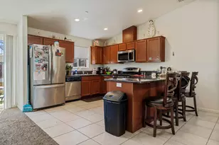 6902 Falcon Ave, Winton, CA 95388 - Photo 5