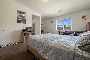 6902 Falcon Ave, Winton, CA 95388 - Photo 13