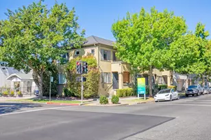 2722 T St, Sacramento, CA 95816 - Photo 3