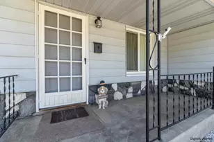 1860 Carol Ave, Merced, CA 95341 - Photo 3