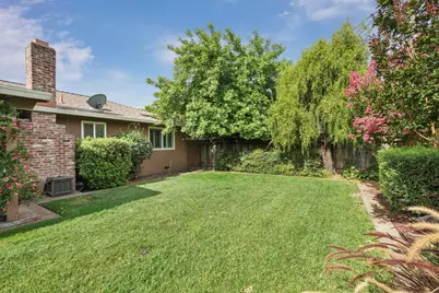 2149 Debbie Lane, Lodi, CA 95242 - Photo 37