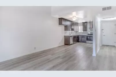3722 W Benjamin Holt Drive #10, Stockton, CA 95219 - Photo 5